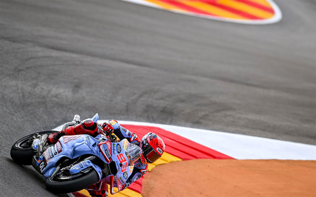 Marc Márquez durante los entrenamientos libres del viernes del Gran Premio de Aragón 2024 en Motorland./ MotoGP
