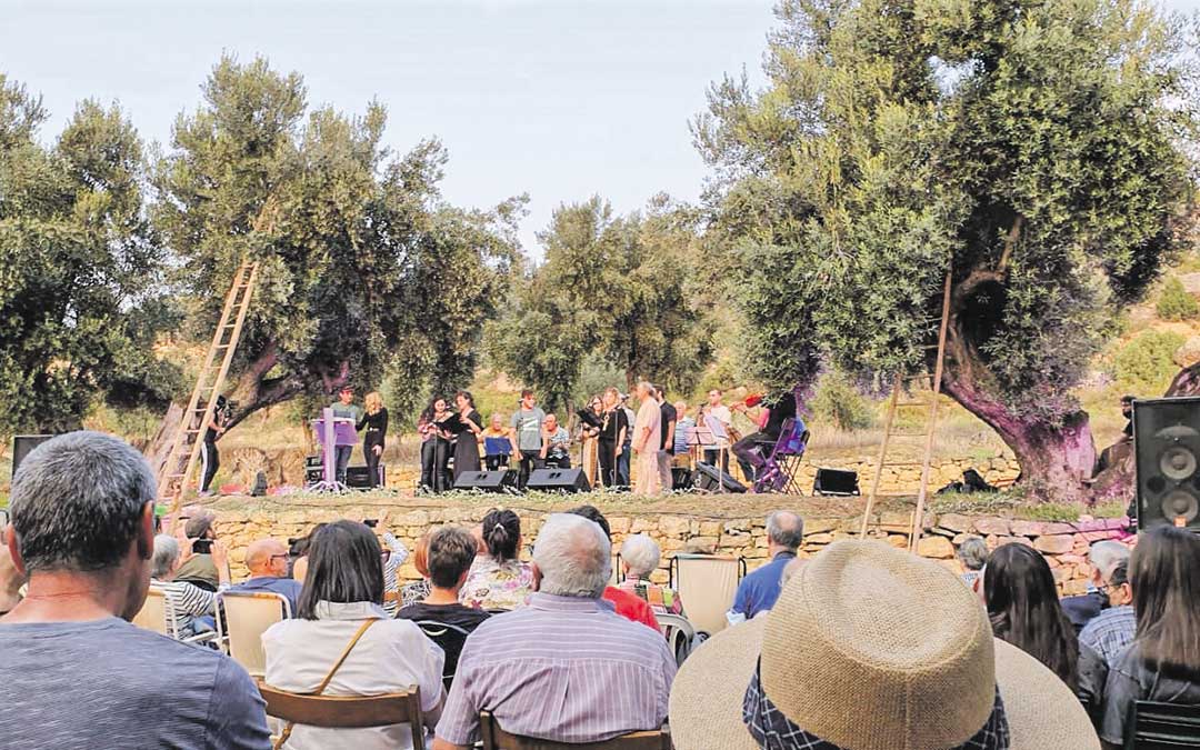 Un momento del concierto celebrado en septiembre de 2021 en El Rodigacho-Peña Matosas y que ahora sale en cd. / La Chanera Folk