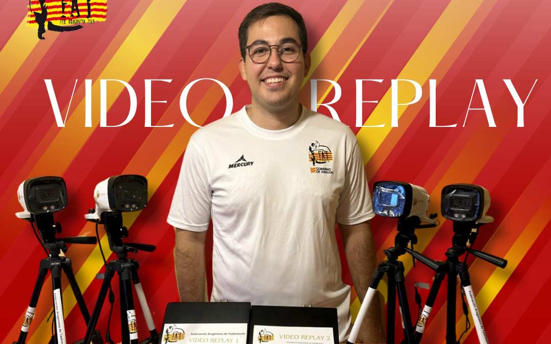 David Perlanta con el nuevo sistema de video replay./ M.B.
