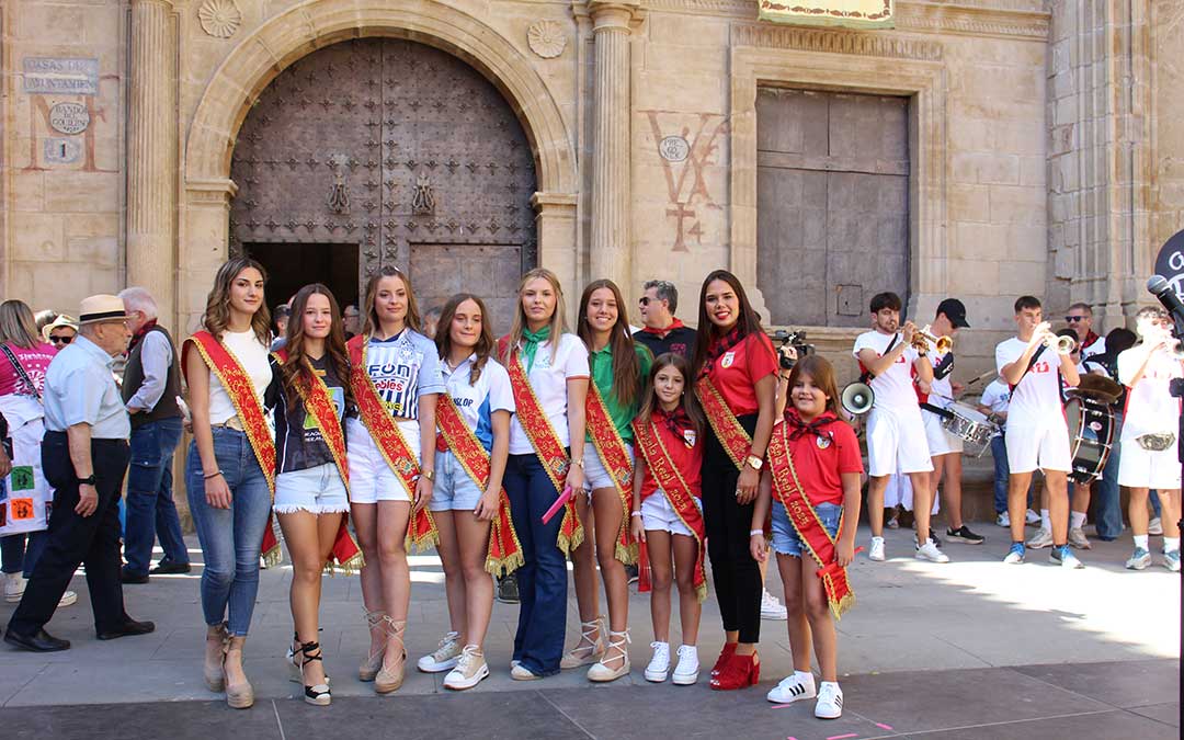 Chupinazo de las fiestas de Alcañiz 2024. / B. Severino