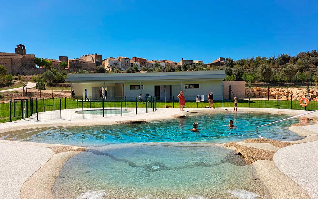 Apertura de la nueva piscina municipal este sábado en Arens de Lledó./ X.C.