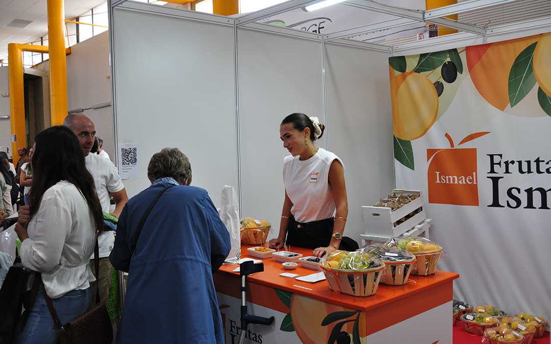 Ambiente en la Feria de San Miguel de Calanda./ J.L.