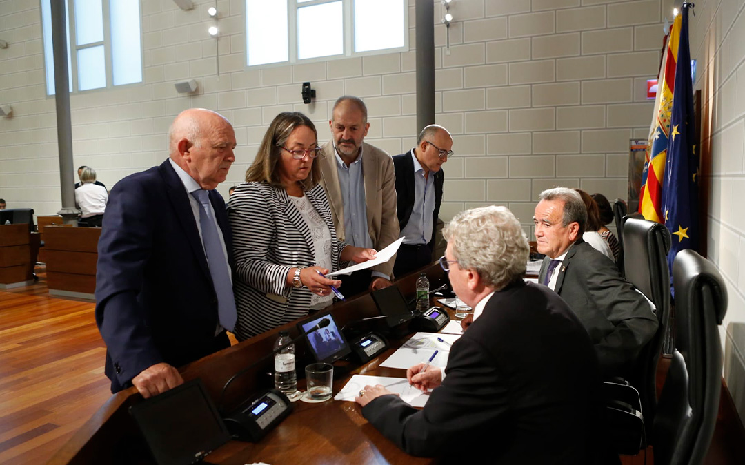 Pleno ordinario de septiembre de la DPZ./ Aranzazu Navarro