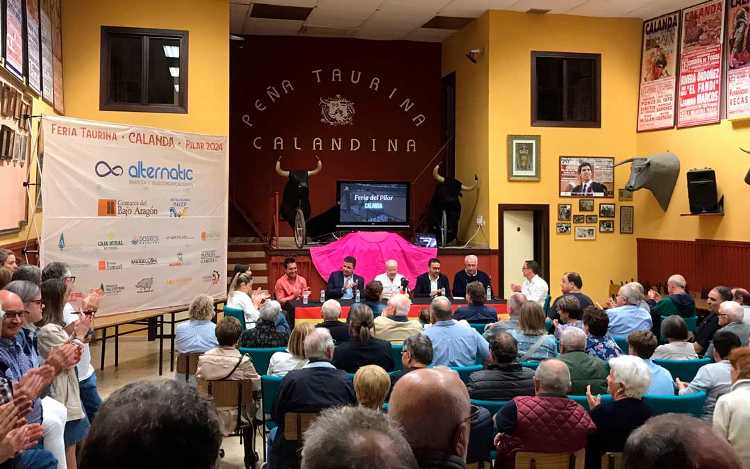 Momento de la presentación este jueves en Calanda./ Ayto. Calanda