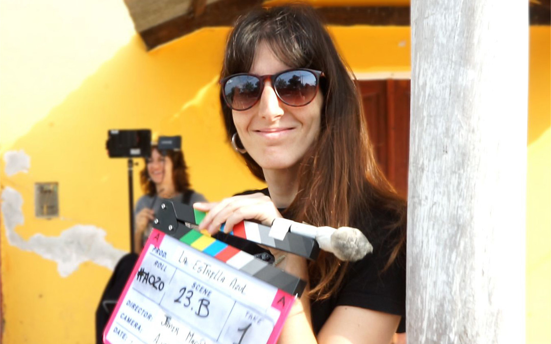Claudia Andrés en 2022 en el rodaje en Argentina de 'La Estrella Azul'. / Álvaro Moriano