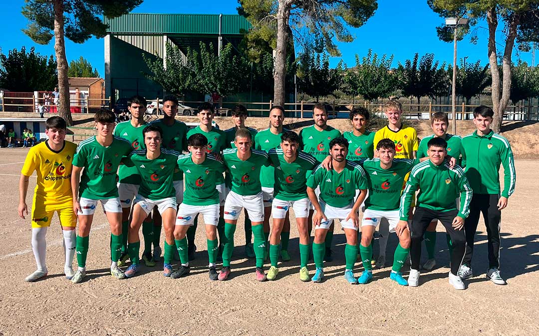 El Chiprana C.F. en el campo de Torrecilla./ Chiprana C.F.