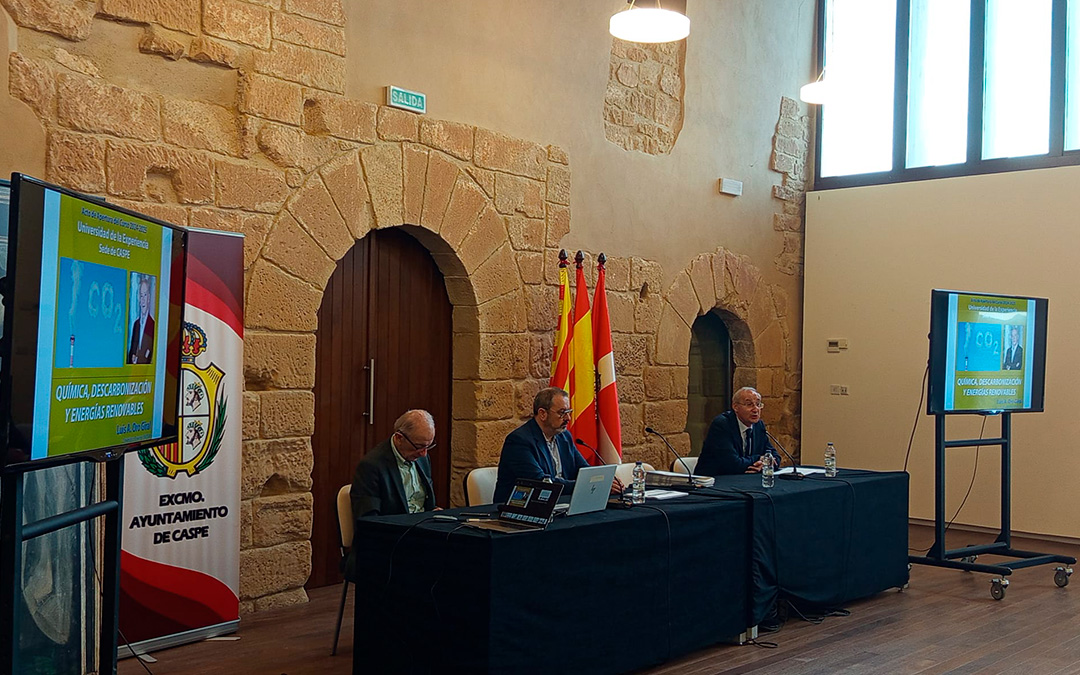 Ponencia del catedrático emérito D. Luis A. Oros./ Ayto. Caspe