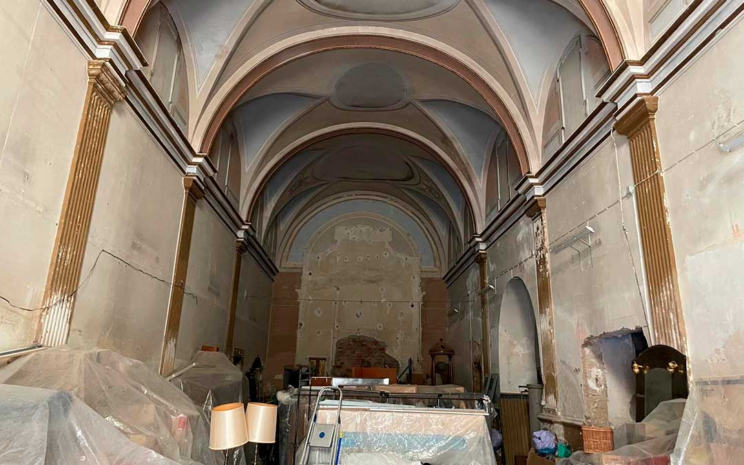 Estado actual del interior de la Iglesia de Capuchinos de Alcañiz./ M.M.R.