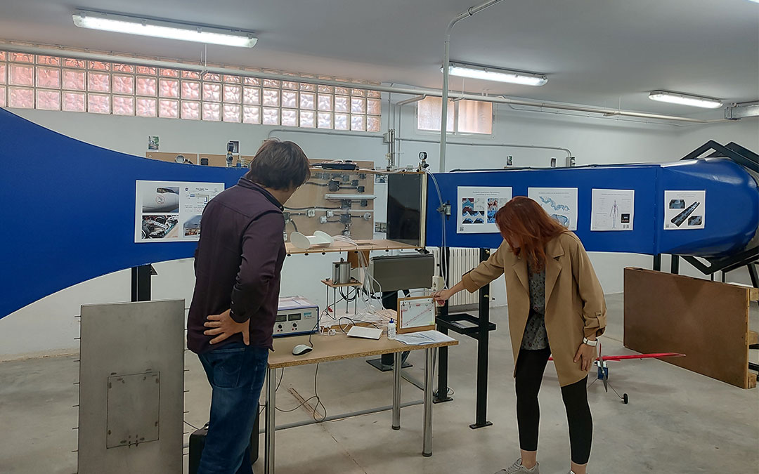 En las aulas se aborda el desarrollo de aplicaciones energéticas, ciudades inteligentes y agricultura 4.0./ EU Politécnica de Teruel