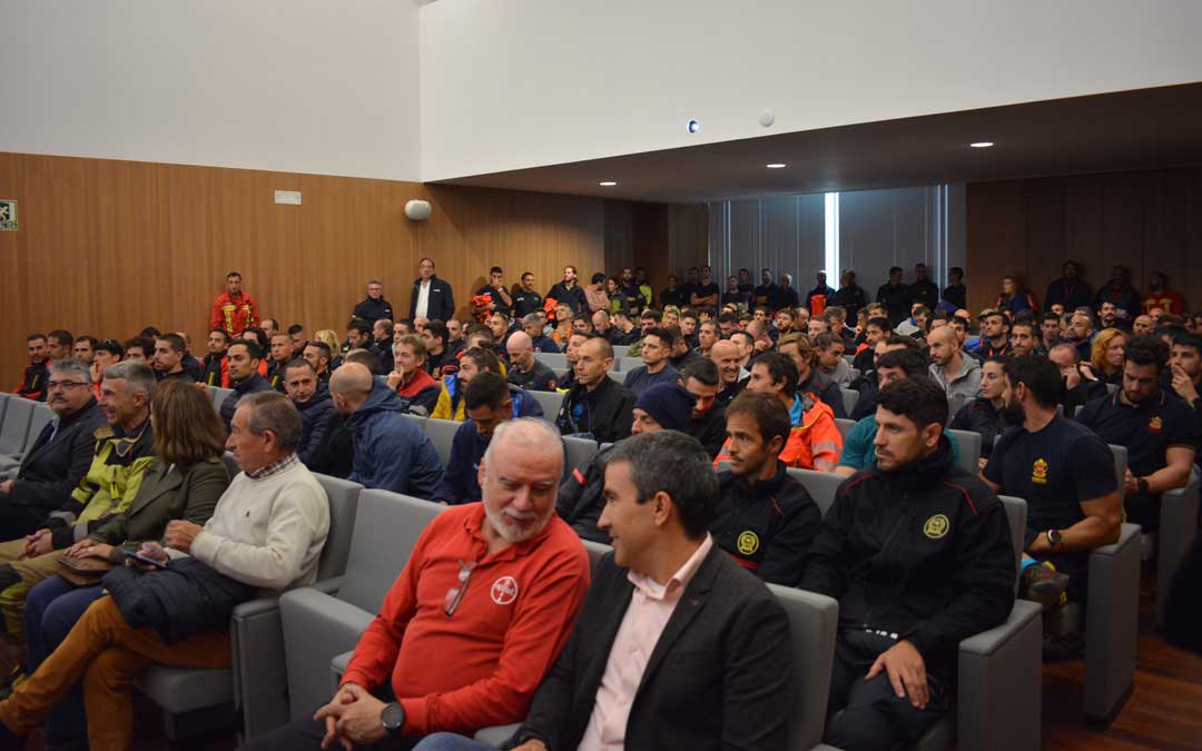 Más de 200 asistentes participan en la formación./ M.M.R.