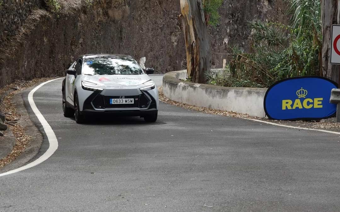 Laura Aparicio y Alba Cano durante la competición del Campeonato de España de Energías Alternativas./ Laura Aparicio