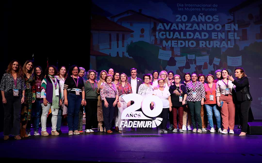 Celebración de los 20 años de FADEMUR la semana pasada en Oviedo./ La Comarca