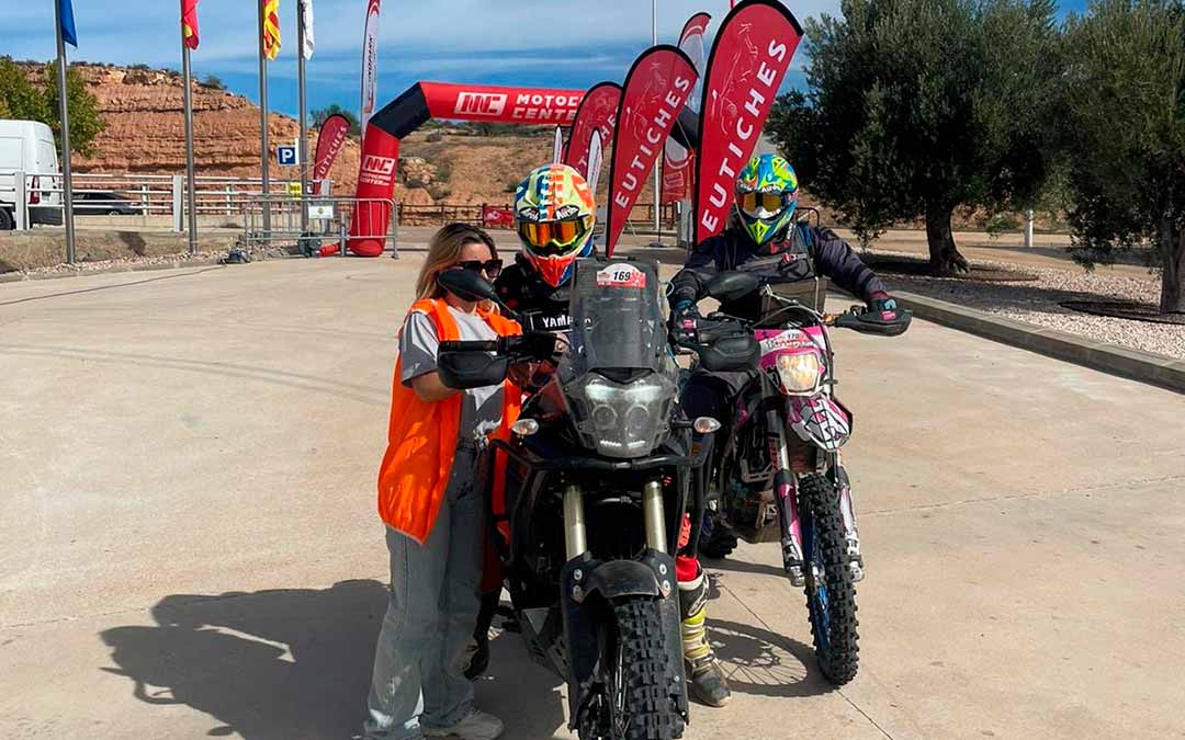 La etapa más multitudinaria fue el sábado, donde 300 pilotos partieron desde Motorland para recorrer más de 300 kilómetros de caminos./ A.A.