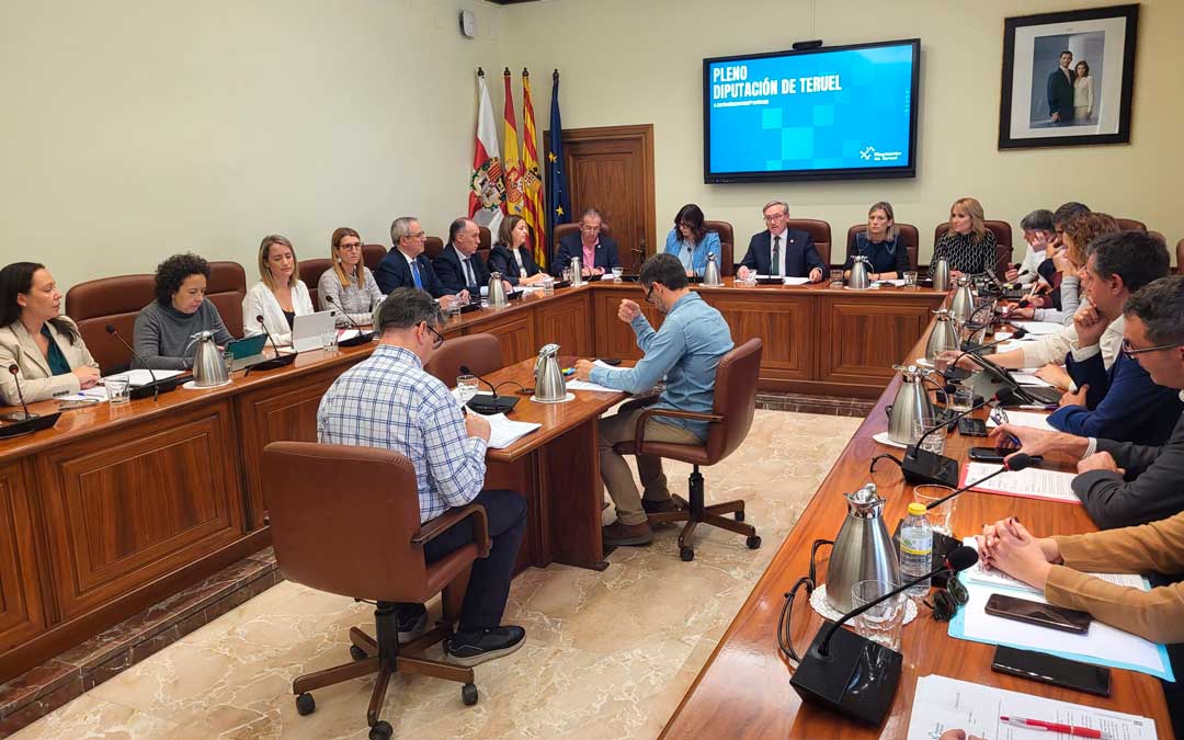 Imagen del pleno del mes de octubre en la Diputación./ DPT