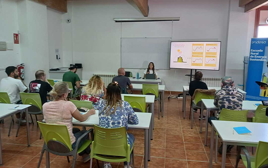 Cursos impartidos por Endesa en Andorra./ Endesa.