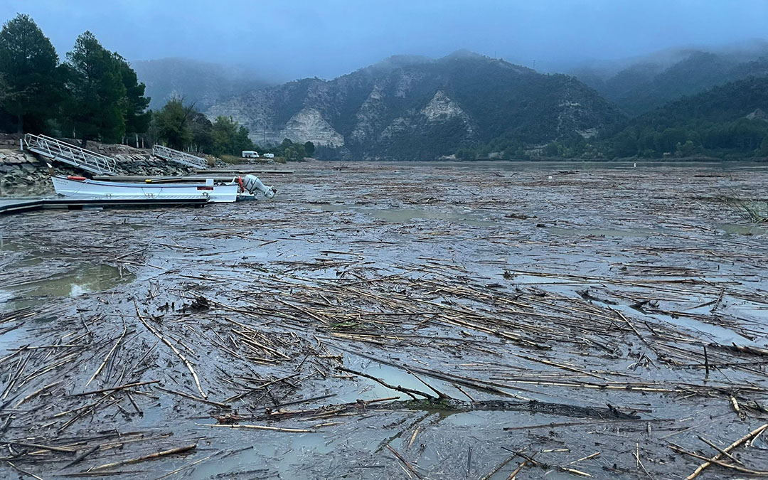 Así ha quedado el Embarcadero de la Reixaga de Fayón tras la riada del Matarraña./ R.C.