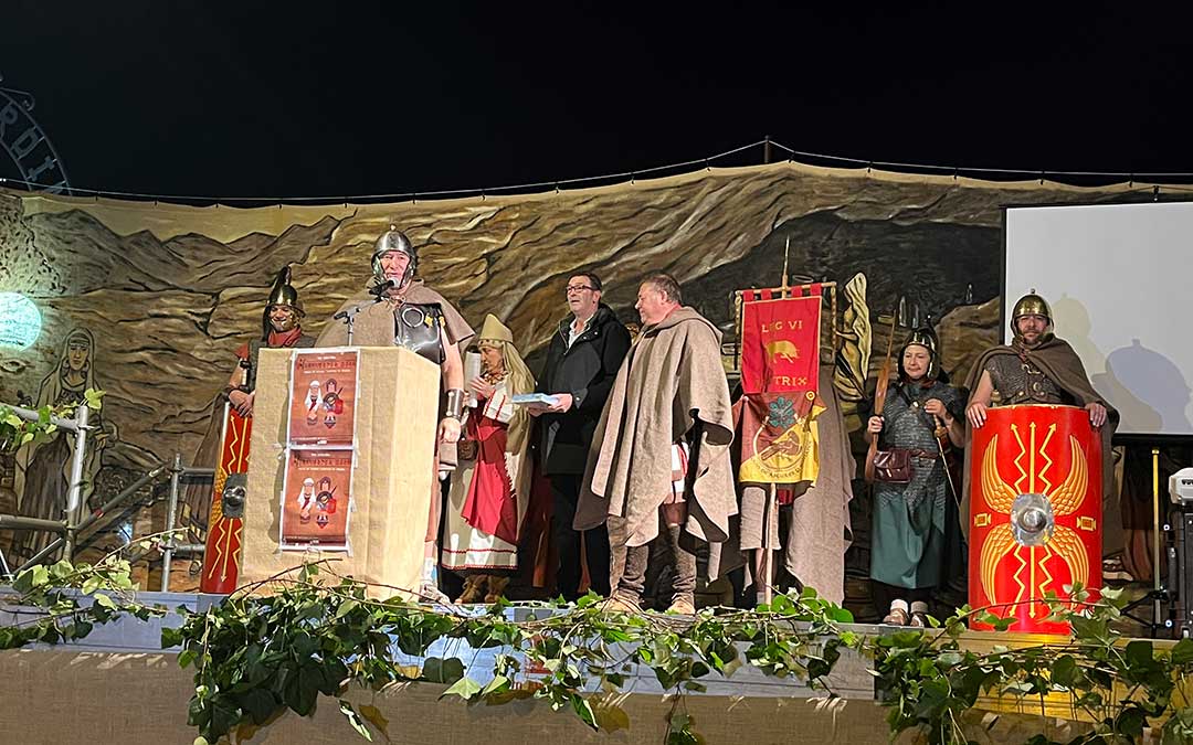 Inauguración a cargo la Legio VI Victrix de Astorga / L. Castel