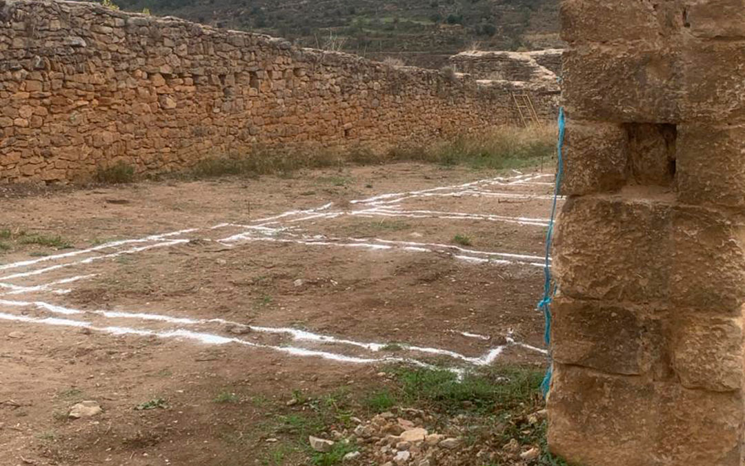 Ya han comenzado las catas en el terrero -adquirido por el ayuntamiento- donde se construirá el espacio. /Ayto. Mirambel