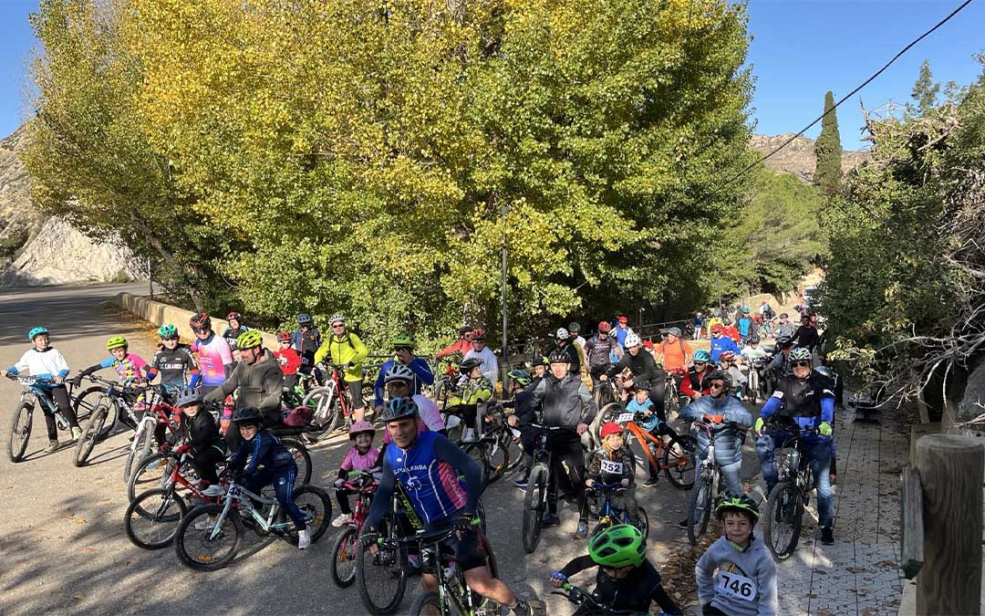 IV Quedada Infantil en Bicicleta entre Calanda y Foz./ Óscar Tomé