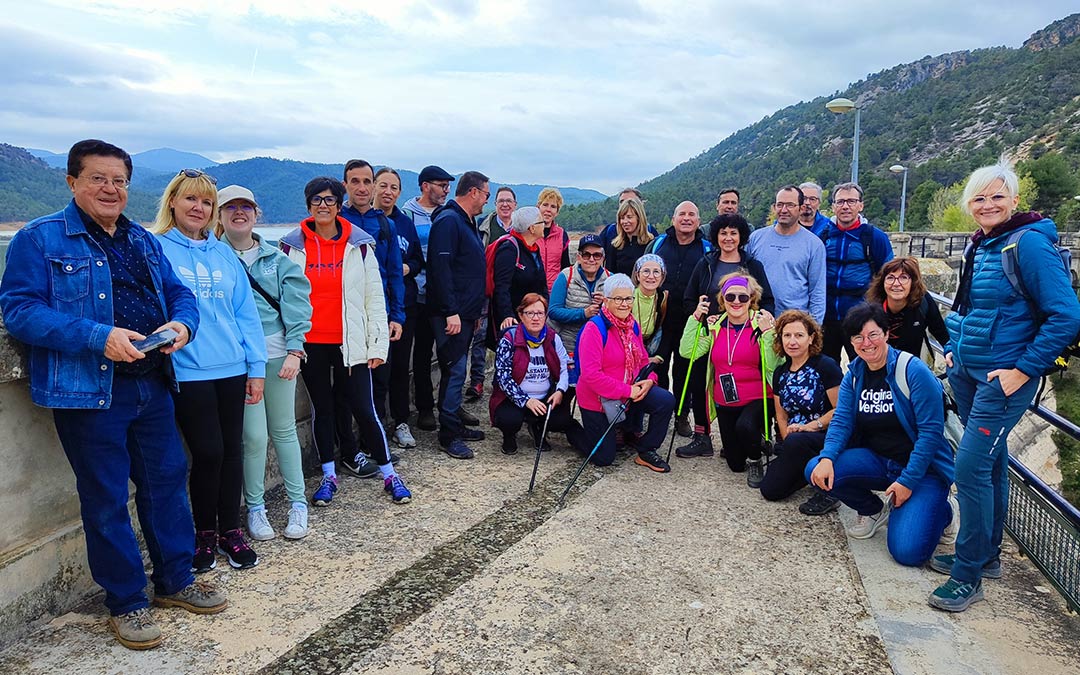 Andada de la Mancomunidad Taula del Sénia en el Pantano de Pena. /ALBERTO GRACIA