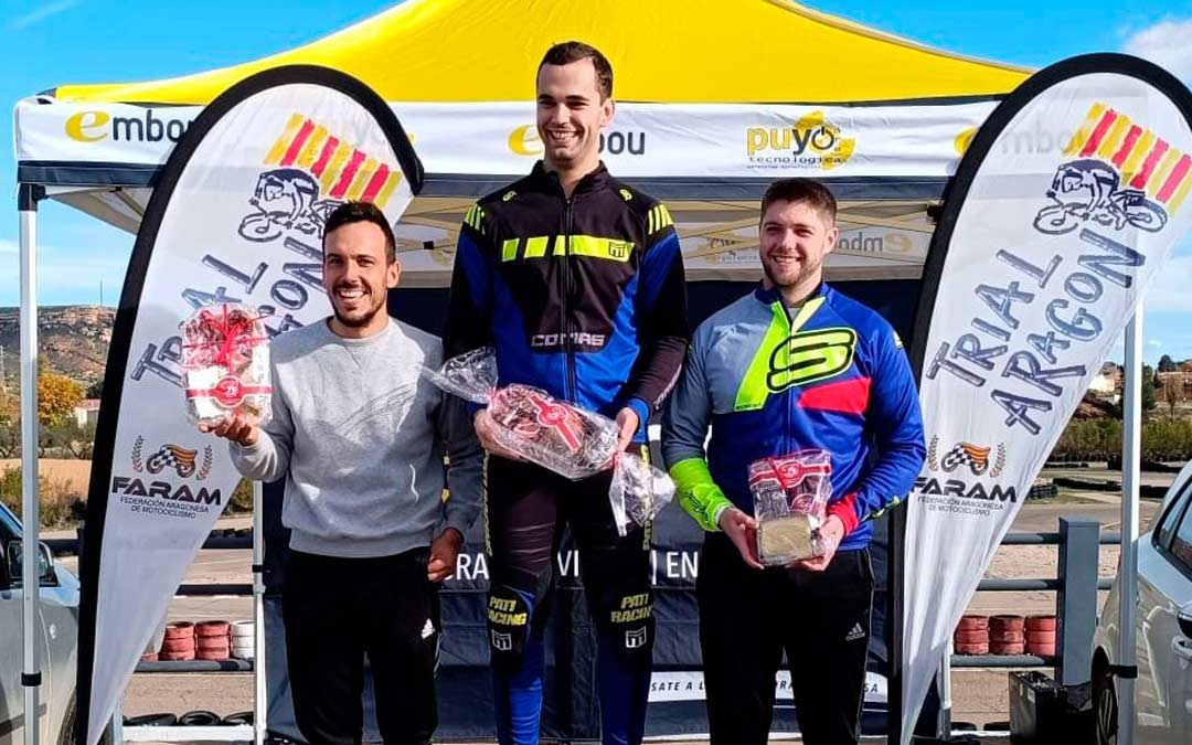 El alcañizano Jaime Mir en primera posición, seguido de su compañero Sergio Julián de MC. Bajo Aragón y Alejandro Millán del Trial Matarraña./ Asociación Motociclismo Bajo Aragón
