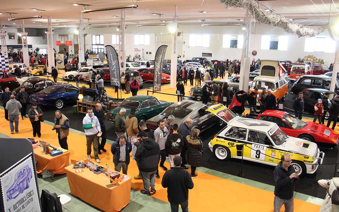 Autoclassic 2024, la XXVII Feria del Vehículo Clásico de Alcañiz. / B. Severino