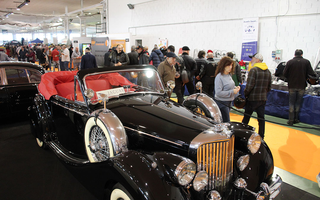 Autoclassic 2024, la XXVII Feria del Vehículo Clásico de Alcañiz. / B. Severino
