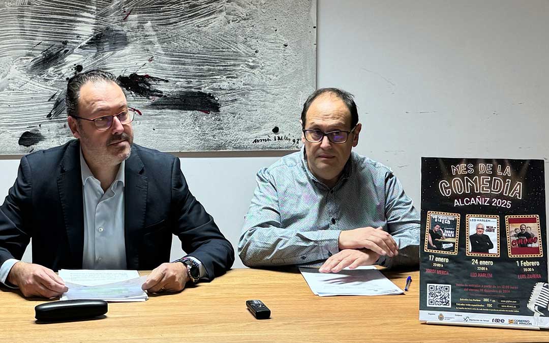 Presentación del Mes de la Comedia con el concejal de Cultura, Javier Climent; y el técnico del área, David Arrufat. / Ayto. Alcañiz