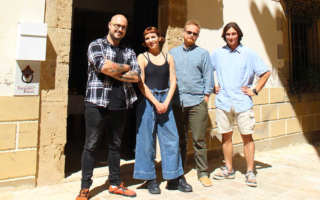 Sergio Valera, Mercedes Romero, Natxo Medina y Luis Ángel Estalayo, en La Casa de Belmonte. / B. Severino