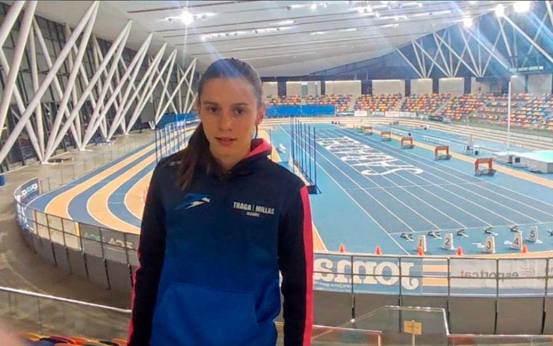 Carlota Gasion tras batir el récord de España en 500m short track./ Tragamillas