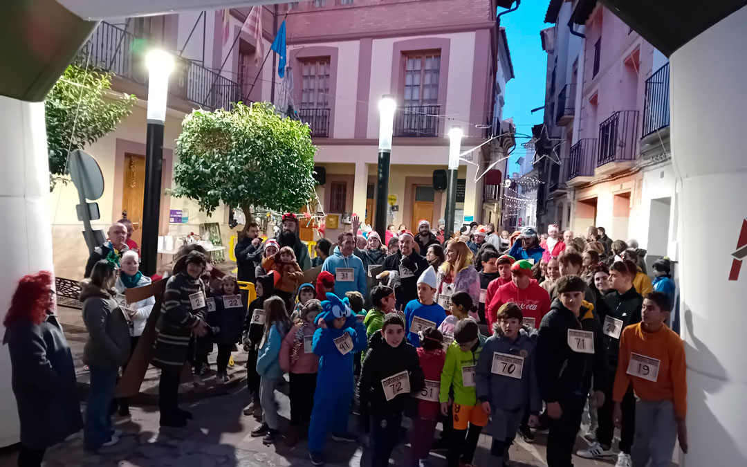 Buena acogida en la San Silvestre de Oliete / Ayto