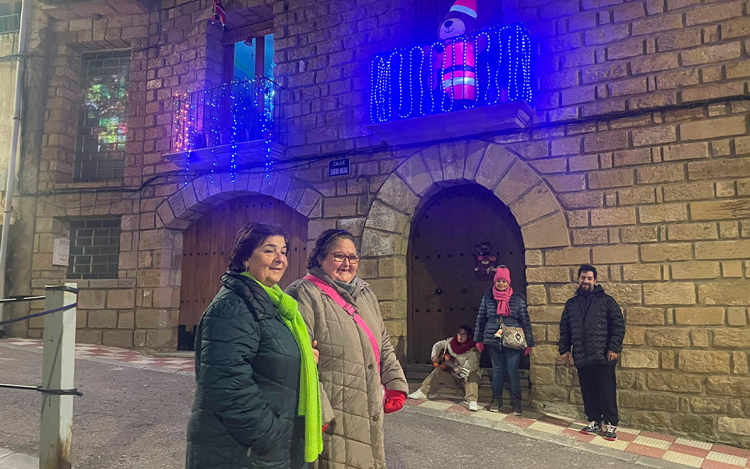 VI Concurso Fachadas Navideñas Chiprana./ S.F.