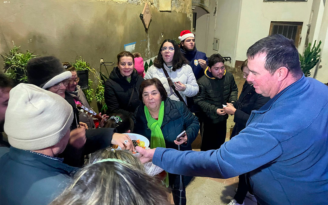 VI Concurso Fachadas Navideñas Chiprana./ S.F.