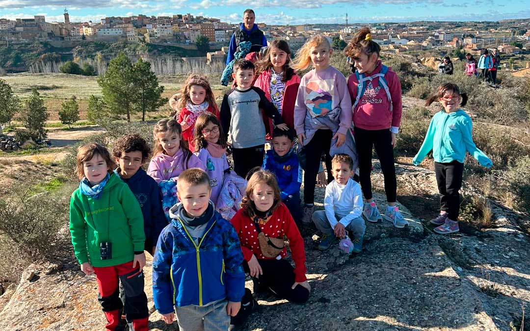 Los más pequeños disfrutando de la actividad./ Club de Montaña Zalagarda