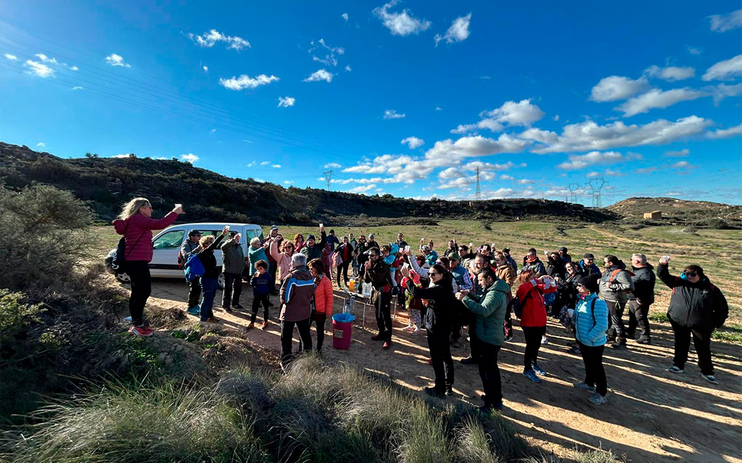 Brindis de grupo./ Club de Montaña Zalagarda