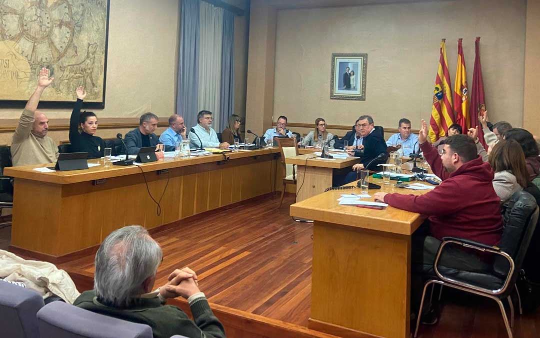 Imagen del pleno del mes de noviembre en el Ayuntamiento de Alcañiz./M.M.R.