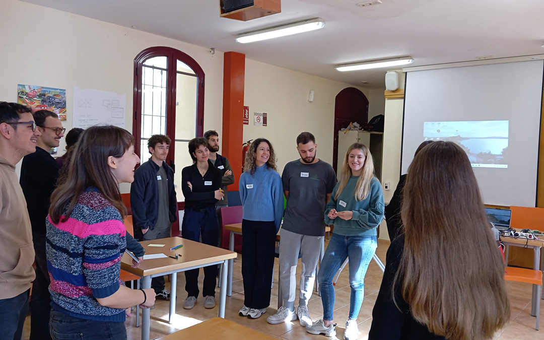 Explicaciones e intercambio de ideas / María Pilar Serres