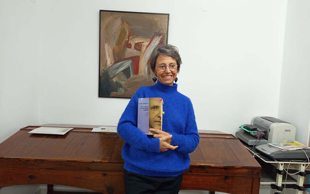 Conferencia Patricia Buckley biblioteca Peñarroya Tastavins./