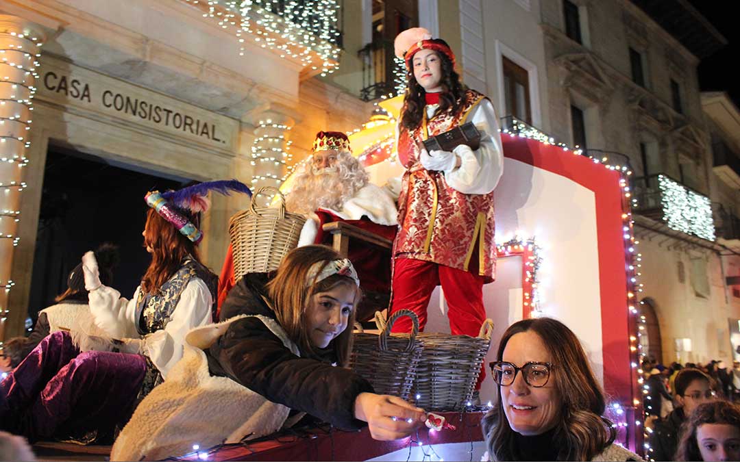 Cabalgata de Reyes en Caspe / L.C.