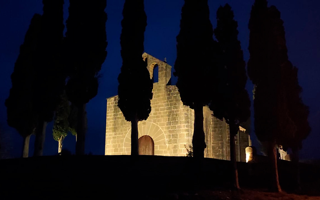 Iluminación de la Ermita de San Juan, que nunca había contado con luz. /Ayto