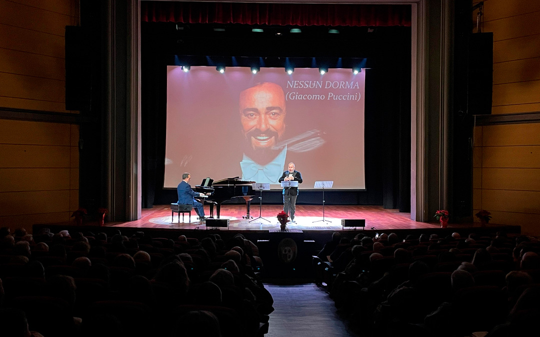 Concierto Querida Montserrat, Querido Luciano en el teatro de Caspe./ S.F.