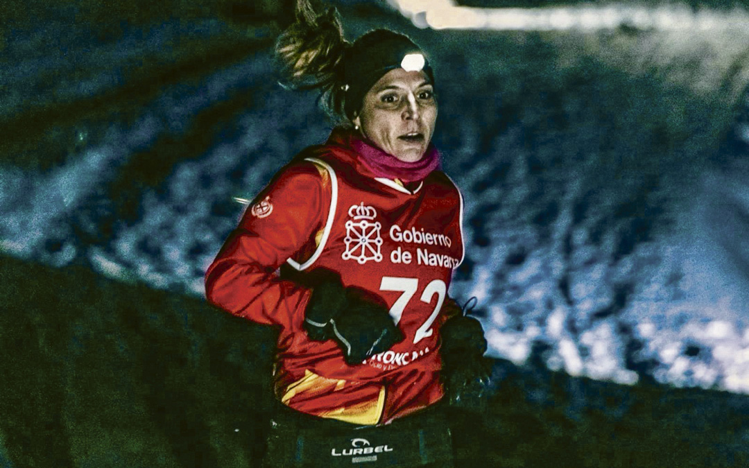 Miriam Llop compitió en el Campeonato de España de snow running y quedó tercera en su categoría, Veterano A. /Romperlafoto
