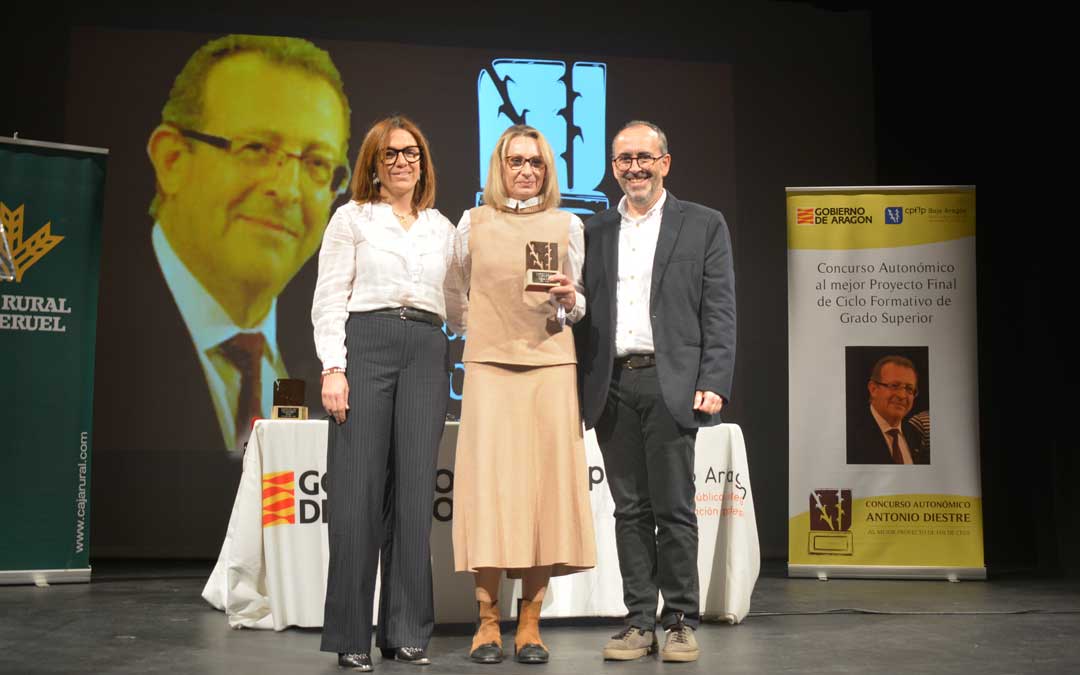 La clinica Thompson Dental se llevó un reconocimiento por su colaboración./ M.M.R.