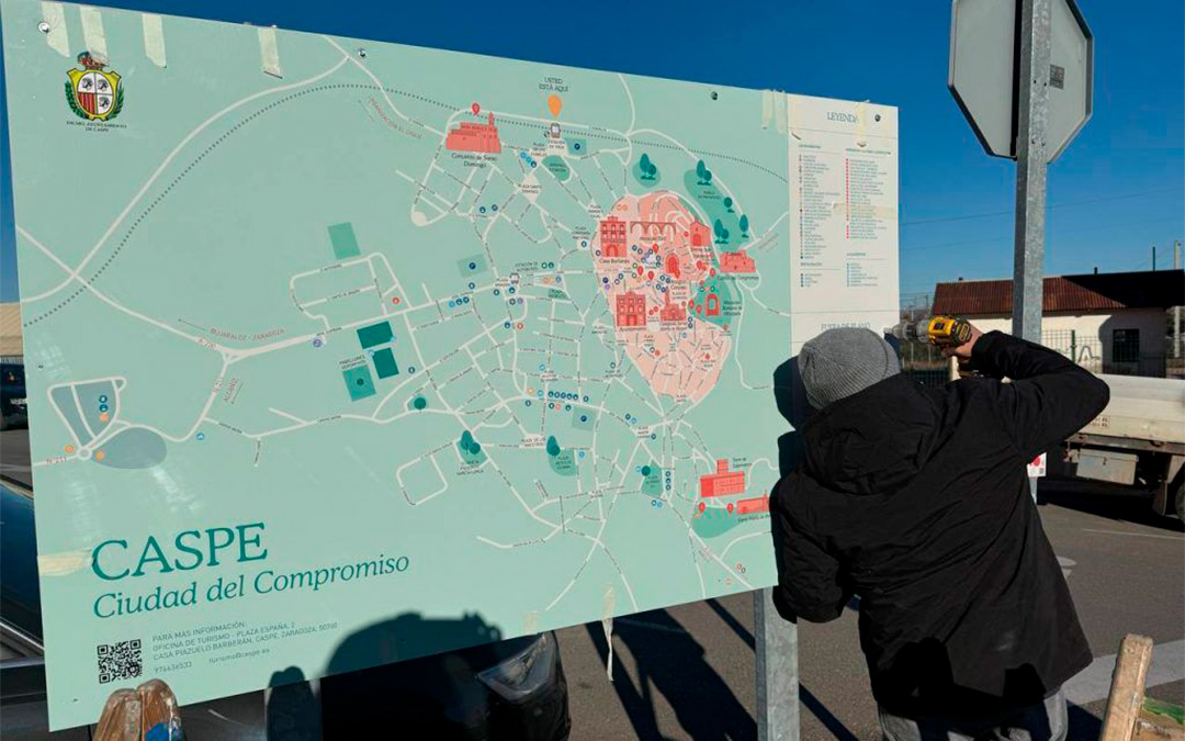 Sustitución de los mapas turísticos de Caspe./ Ayto. Caspe