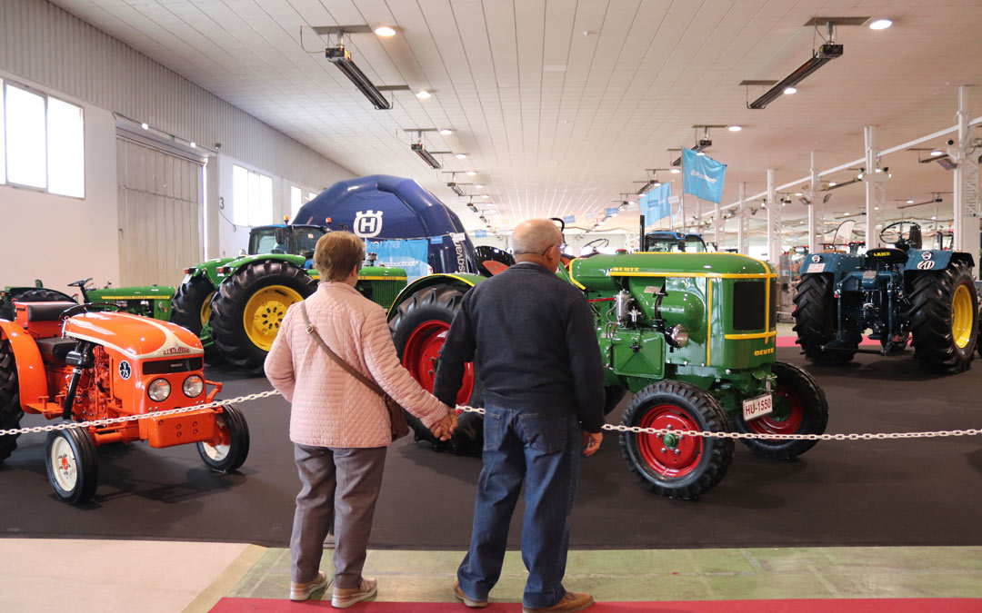 La feria contó con múltiples exposiciones \ A.S.