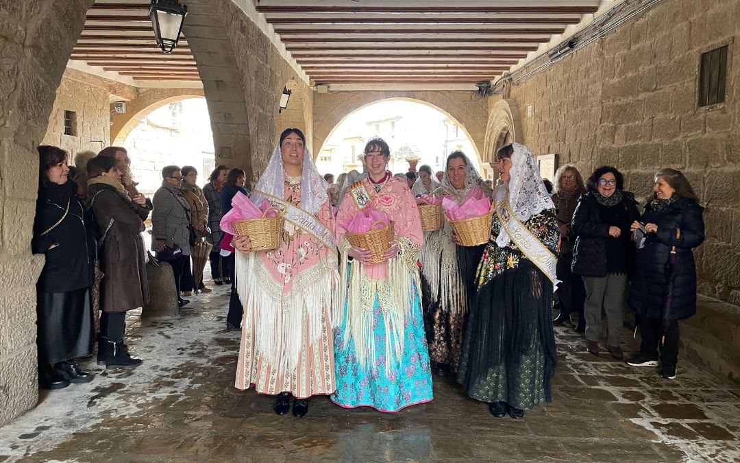 Procesión Pujada dels Panistres Mazaleón 2025./ S.F.