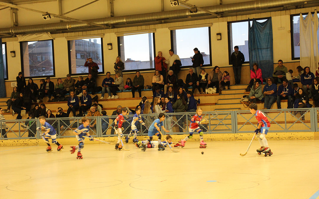 Partido de la escuela del Alcañiz Club Patín. / B. Severino