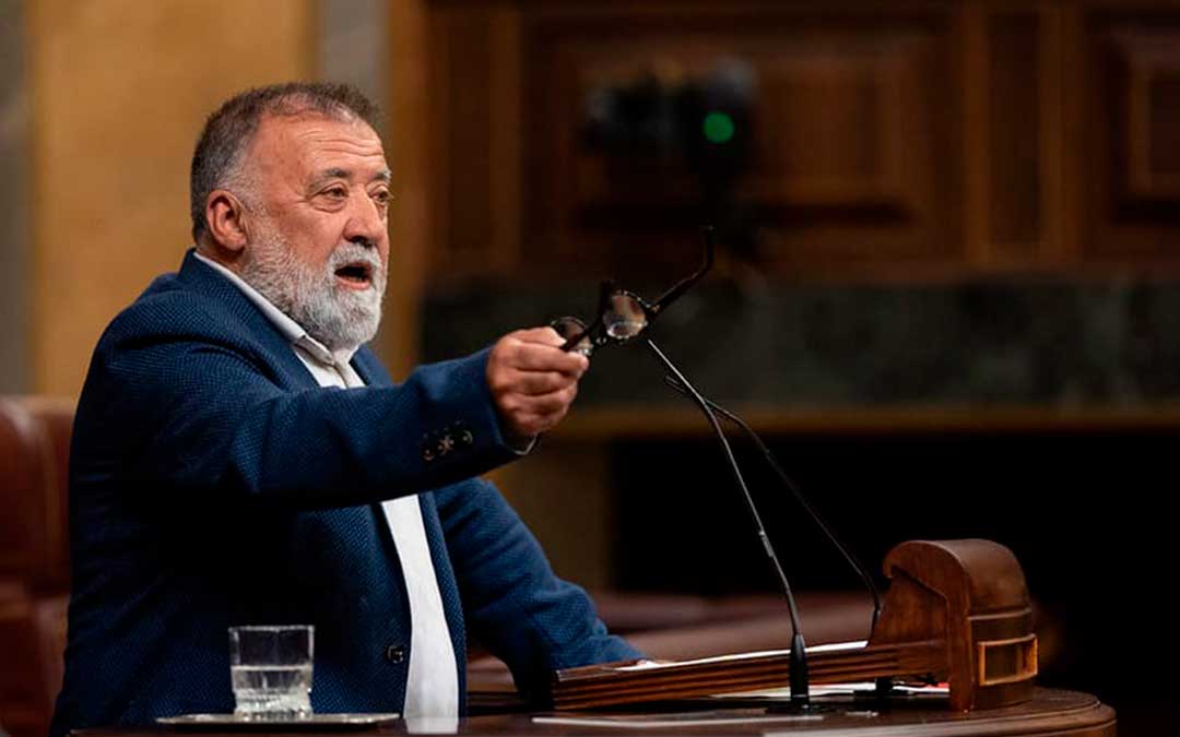 Hermino Sancho (PSOE) durante su intervención./ PSOE.