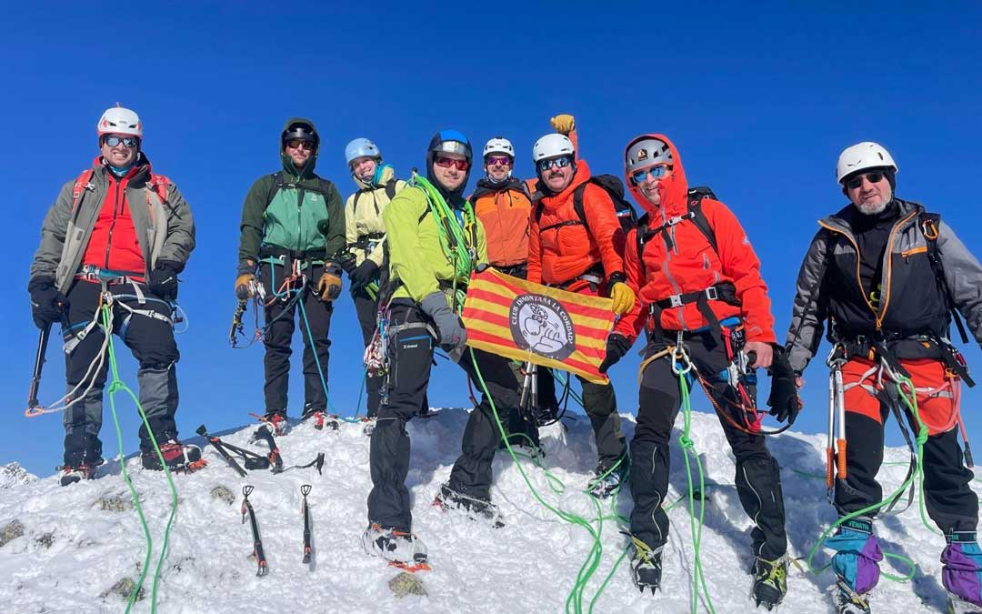 Subida el sábado por la mañana al pico Cerler./ LA CORDADA