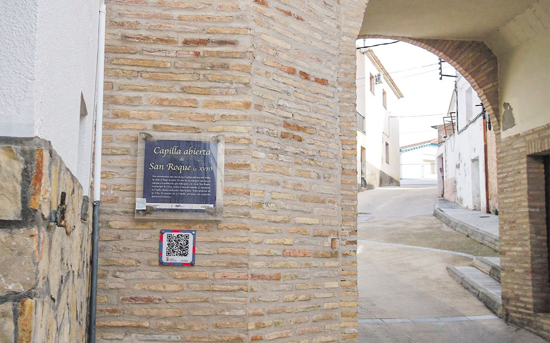 Urrea ya instaló códigos qr y parte de la promoción del casco urbano iría por aumentar esta señalización./ T. martín/ Valdecara